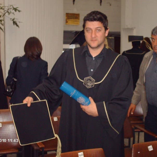 THE MORE YOU LEARN, THE MORE YOU EARN, THE MORE HEADS YOU GET TO TURN!